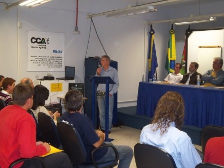 II SEMANA ACADÊMICA DE ZOOTECNIA 2011 - Prof Andreatta Diretor do CCA